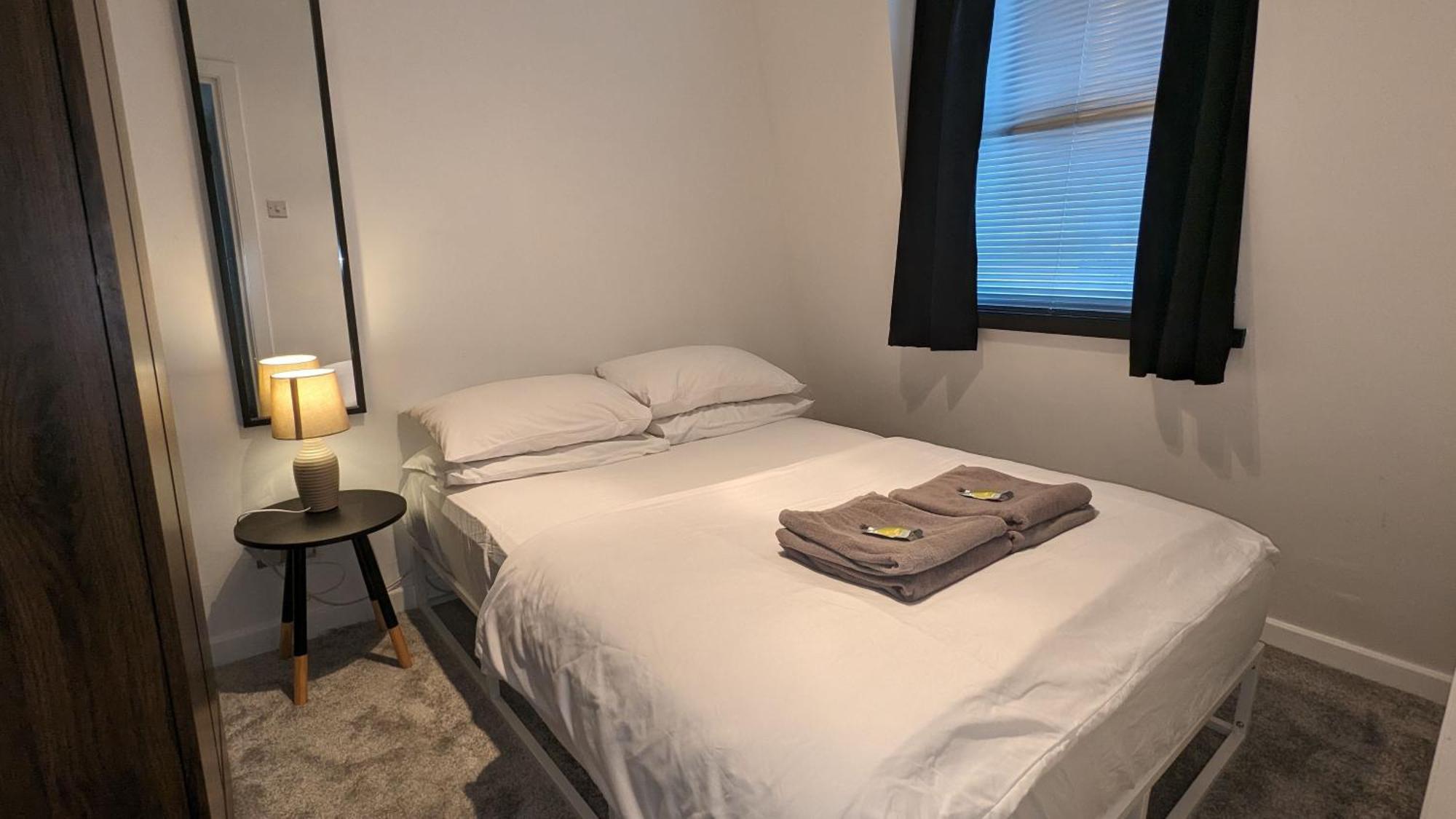 Charming & Quaint Old Compton Apartamento - Quiet Guests Only Allowed, No Parties Allowed, Over 25 Years Old Or Families London Kültér fotó